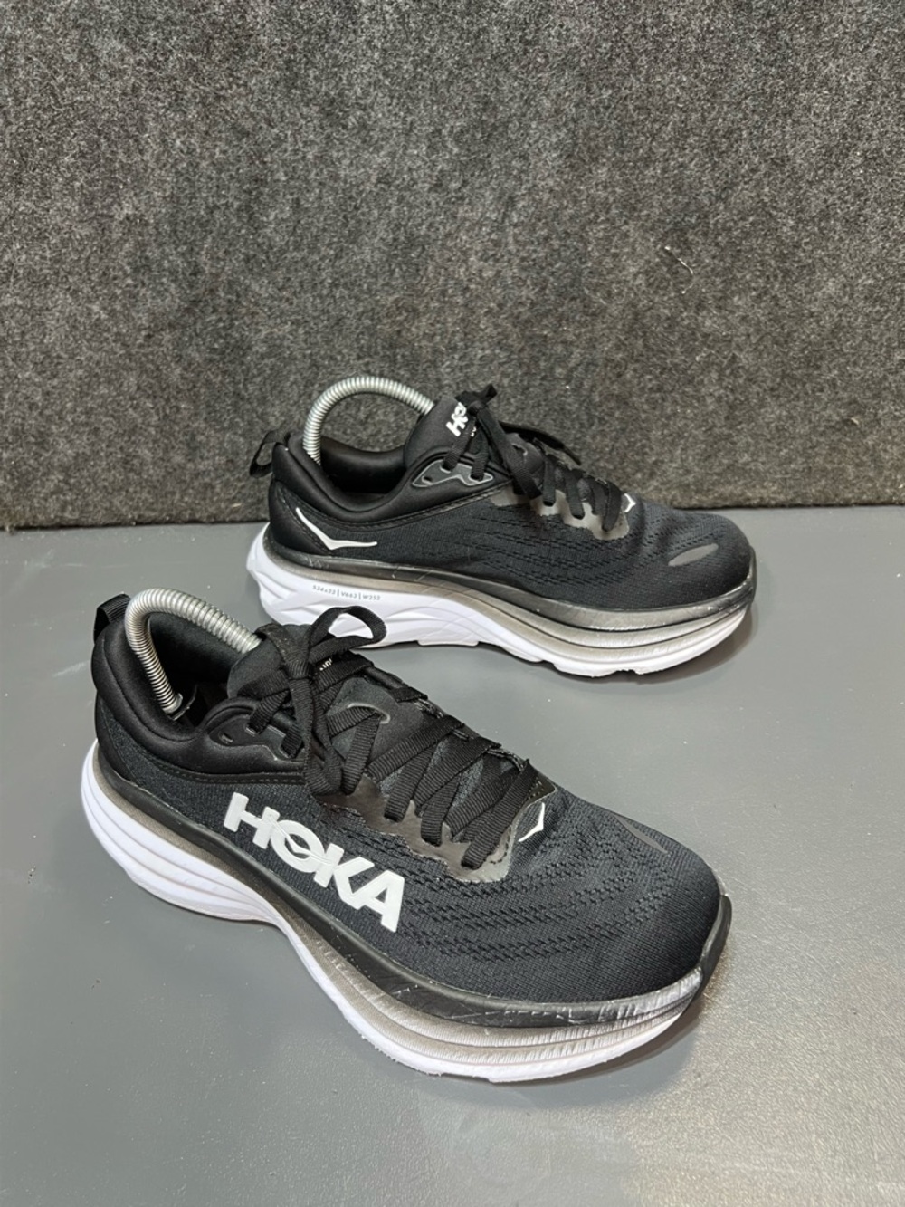 HOKA Bondi 8 Women’s Running Shoes Size 7.5 - Picture 6 of 14